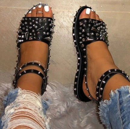 Rivet Sandals Women Fashion Wild Roman Casual Sandals Women